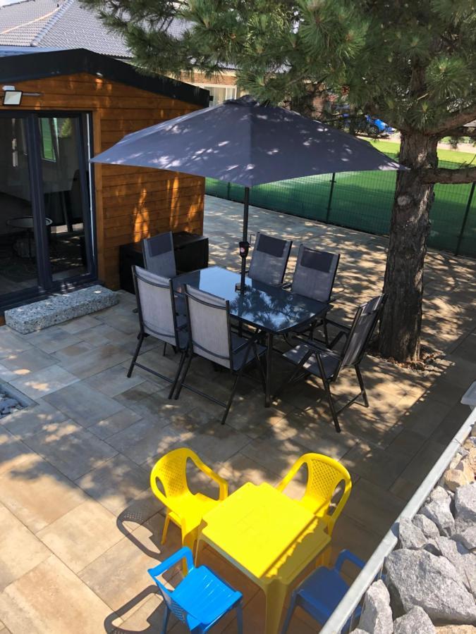 Liptov Mobile House Villa Liptovský Mikuláš Exteriör bild