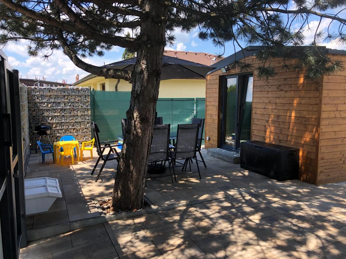 Liptov Mobile House Villa Liptovský Mikuláš Exteriör bild