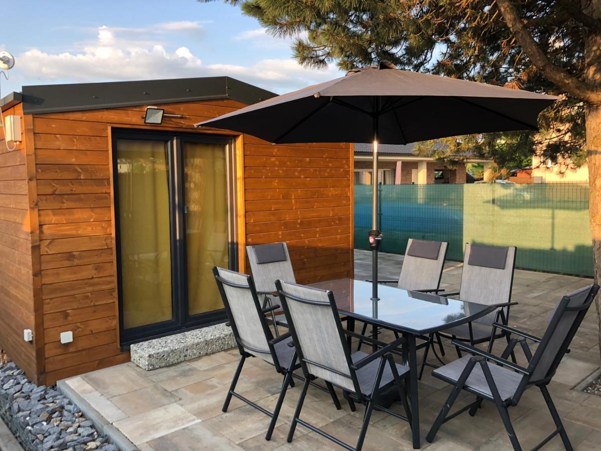 Liptov Mobile House Villa Liptovský Mikuláš Exteriör bild