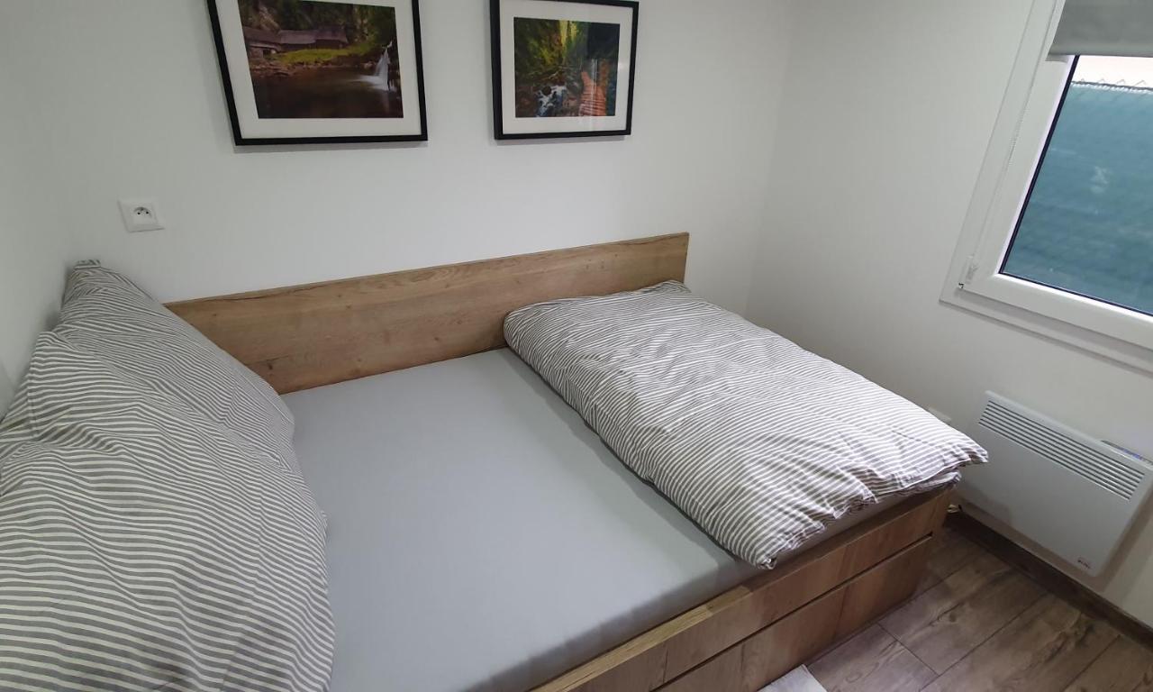 Liptov Mobile House Villa Liptovský Mikuláš Exteriör bild